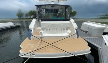 2005-cruisers-yachts-500-express-power-9873726-20250715184254590-1