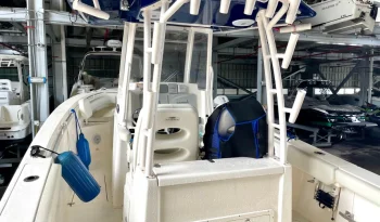 2018-cobia-301-center-console-power-9384888-20240509131353861-1_XLARGE
