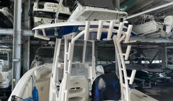 2018-cobia-301-center-console-power-9384888-20240509131408609-1_XLARGE
