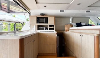 2019-aquila-44-yacht-power-10322476-20260914070113526-4